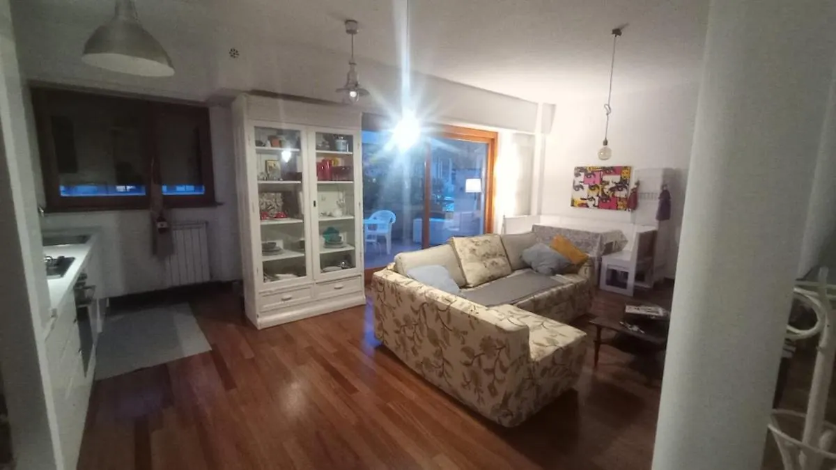 Sunny And Bright Apt Near St Peter Square Rome Italy