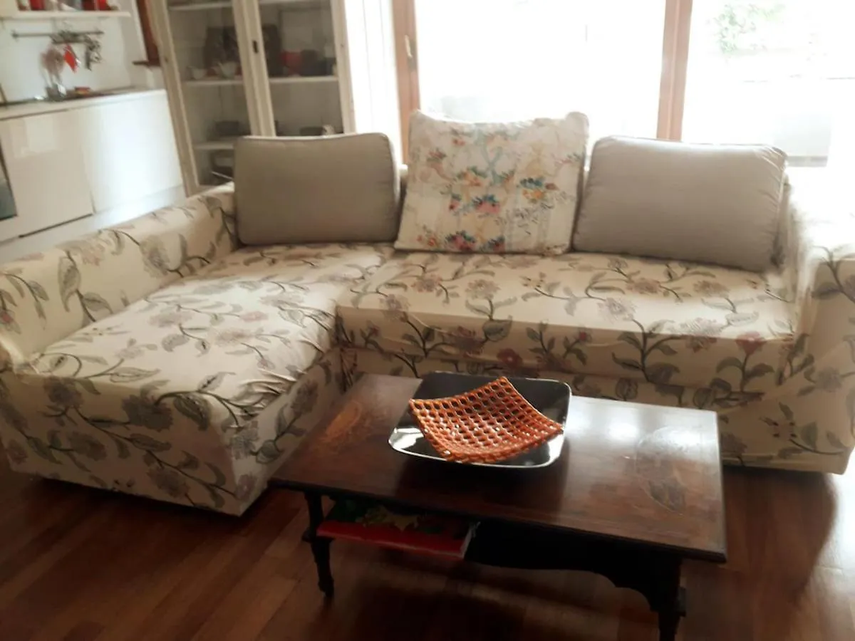 Sunny And Bright Apt Near St Peter Square Rome Apartment