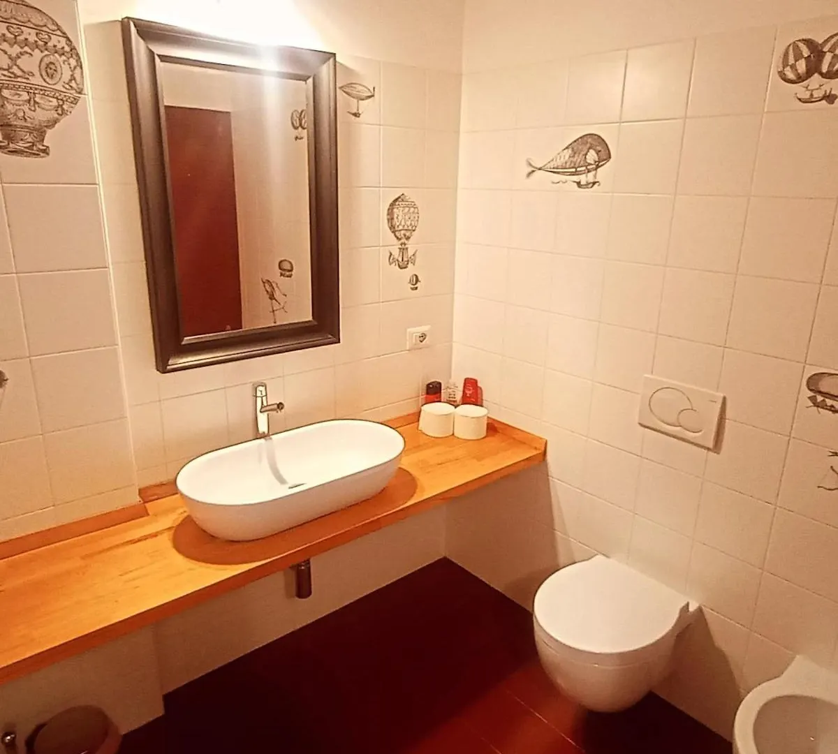 Sunny And Bright Apt Near St Peter Square Rome Apartment